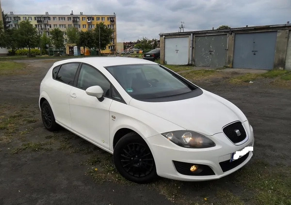 Seat Leon cena 16900 przebieg: 210000, rok produkcji 2011 z Kutno małe 137